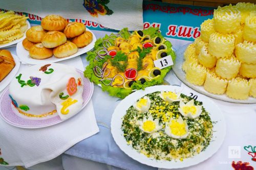Теләче районы Олы  Кибәхуҗа авылында узган Юныс Әхмәтҗанов исемендәге фестивальдән  фоторепортаж