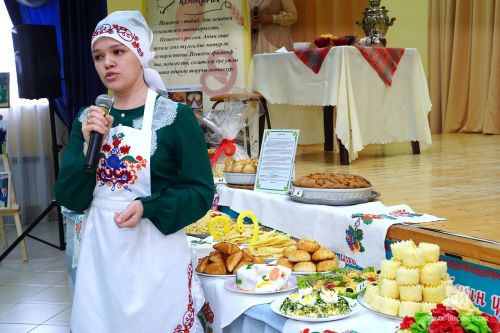 Теләче районы Олы  Кибәхуҗа авылында узган Юныс Әхмәтҗанов исемендәге фестивальдән  фоторепортаж