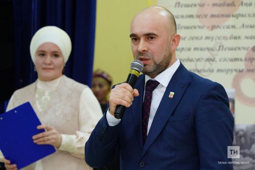 Теләче районы Олы  Кибәхуҗа авылында узган Юныс Әхмәтҗанов исемендәге фестивальдән  фоторепортаж