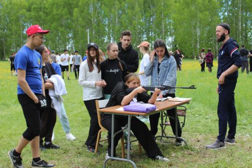 Батыр якташыбызны искә алдык