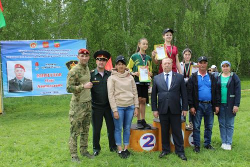 Батыр якташыбызны искә алдык