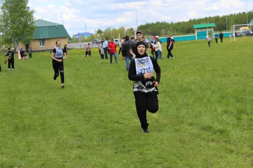 Батыр якташыбызны искә алдык