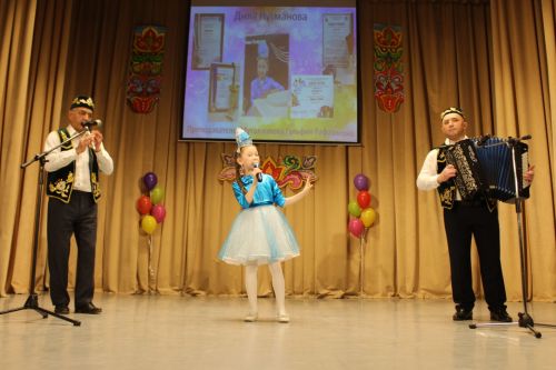 Сәнгать мәктәбе укучыларының еллык хисап концерты булып үтте