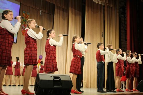 Сәнгать мәктәбе укучыларының еллык хисап концерты булып үтте