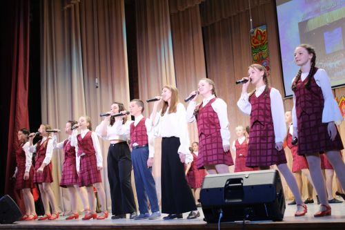 Сәнгать мәктәбе укучыларының еллык хисап концерты булып үтте