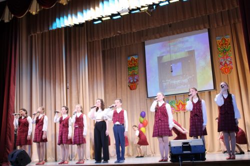 Сәнгать мәктәбе укучыларының еллык хисап концерты булып үтте