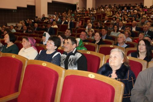Теләчедә көрәшчеләр концерт куйды