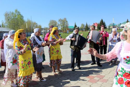 Сабантуй бәйрәмен оештыручылар һәм режиссерлар өчен семинар-практикум курслары үткәрелде.