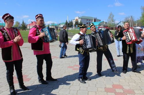 Сабантуй бәйрәмен оештыручылар һәм режиссерлар өчен семинар-практикум курслары үткәрелде.