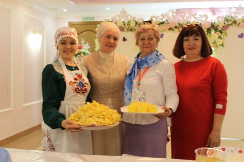 Сабантуй бәйрәмен оештыручылар һәм режиссерлар өчен семинар-практикум курслары үткәрелде.