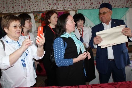 Сабантуй бәйрәмен оештыручылар һәм режиссерлар өчен семинар-практикум курслары үткәрелде.