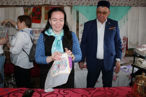 Сабантуй бәйрәмен оештыручылар һәм режиссерлар өчен семинар-практикум курслары үткәрелде.