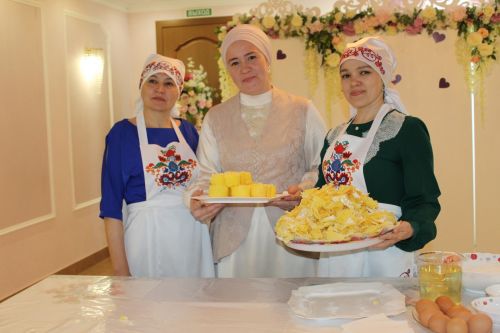 Сабантуй бәйрәмен оештыручылар һәм режиссерлар өчен семинар-практикум курслары үткәрелде.