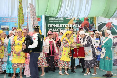 Сабантуй бәйрәмен оештыручылар һәм режиссерлар өчен семинар-практикум курслары үткәрелде.