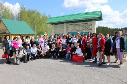 Сабантуй бәйрәмен оештыручылар һәм режиссерлар өчен семинар-практикум курслары үткәрелде.