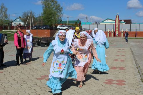 Сабантуй бәйрәмен оештыручылар һәм режиссерлар өчен семинар-практикум курслары үткәрелде.