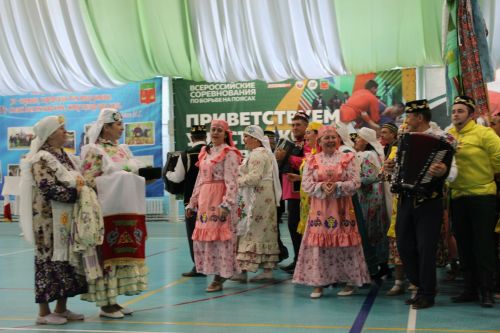 Сабантуй бәйрәмен оештыручылар һәм режиссерлар өчен семинар-практикум курслары үткәрелде.