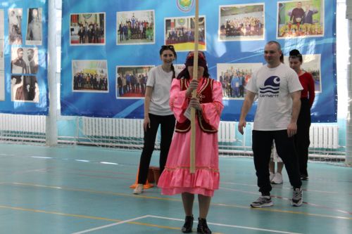 Сабантуй бәйрәмен оештыручылар һәм режиссерлар өчен семинар-практикум курслары үткәрелде.