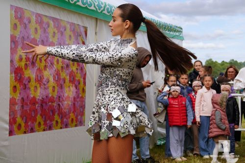 Теләчедә узган Гүзәл Уразова белән Илдар Хәкимов концертыннан фоторепортаж