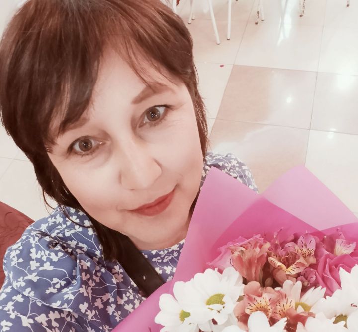28 июнь көнне хезмәттәшебез Ибраһимова Зөлфия Васыйл кызының гомер бәйрәме - туган көне