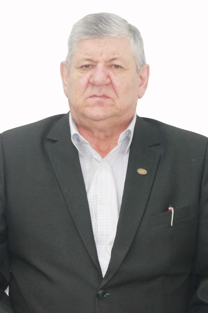 Бүген Теләче авылында яшәүче Закиров Газинур Зөфәр улы 60 яшьлек олуг юбилеен билгеләп үтә