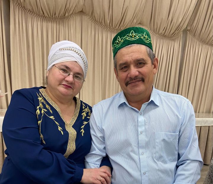 Караширмә авылында яшәүче ХӘЛИУЛЛИН РӘИС ЗИННӘТУЛЛА УЛЫның 26 сентябрь көнне 60 яшьлек юбилее