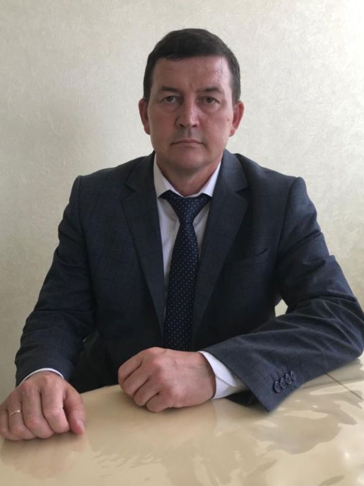 Бүген район башкарма комитеты финанс - бюджет палатасы рәисе Яхин Рәис Рәшит улының туган көне