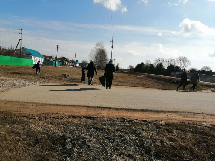 Юл яны полосалары чистартылды
