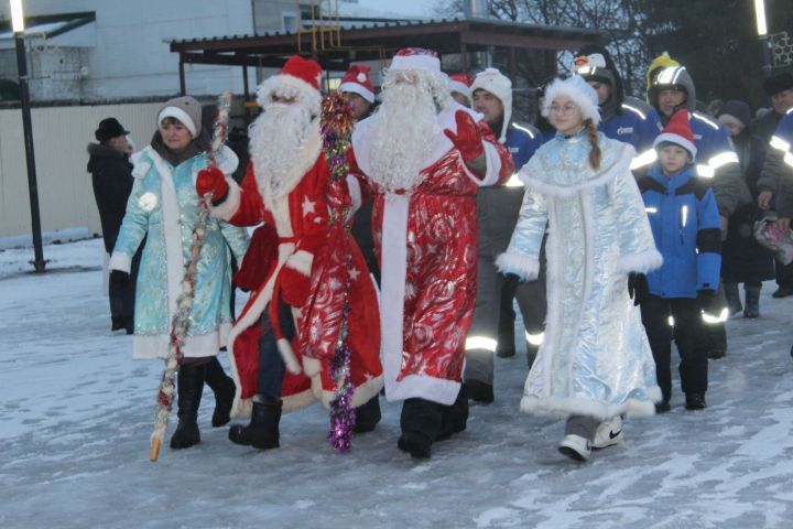 Сезне чыршы утларын кабызуда катнашырга чакырабыз!