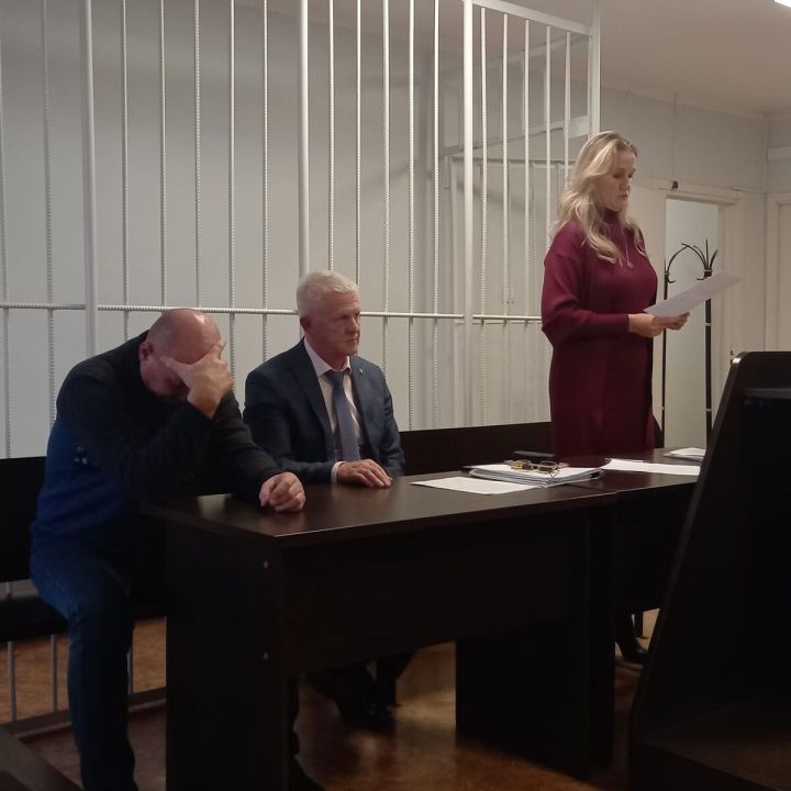 Тукай районының элеккеге башлыгын хөкем итәләр