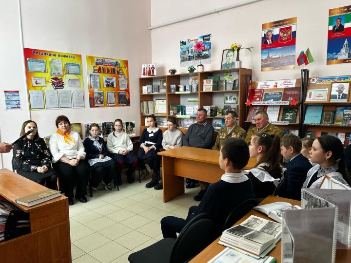 Шәтке авылында «Афганстан - йөрәк ярасы» дип исемләнгән чара үткәрделәр