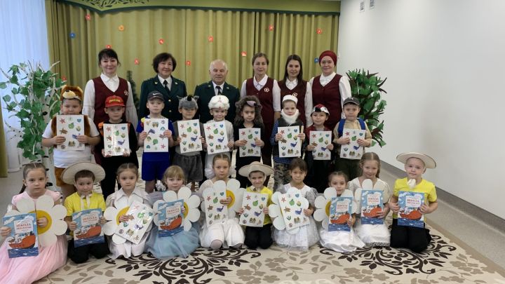 Теләченең беренче номерлы балалар бакчасында “IV Сәнгать аша –яшеллек иленә”  республикакүләм бәйгесе узды
