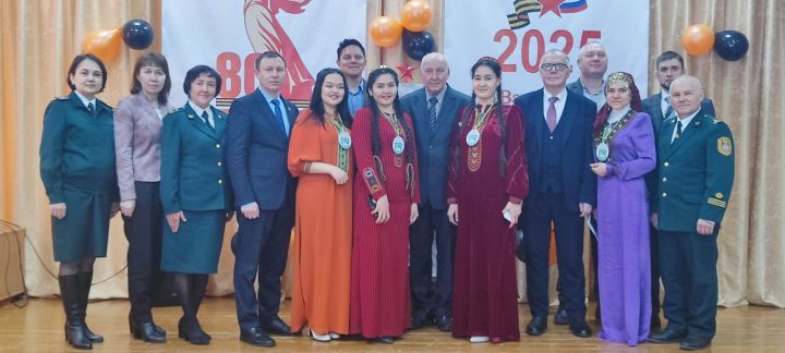 «Безнең тирәдә  экология» дигән  темага  республика фәнни  - гамәли  конференциясе  узды