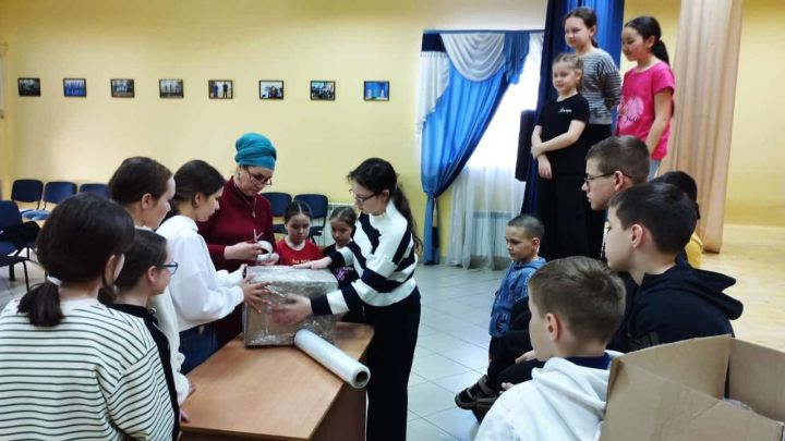 Махсус хәрби операциядәге егетләргә гуманитар ярдәм җыю дәвам итә