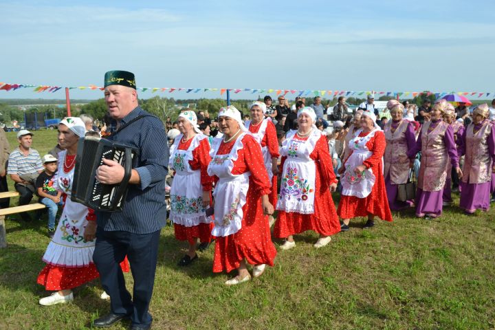 «Түгәрәк уен + Блогерлар сабан туе» (фотолар)
