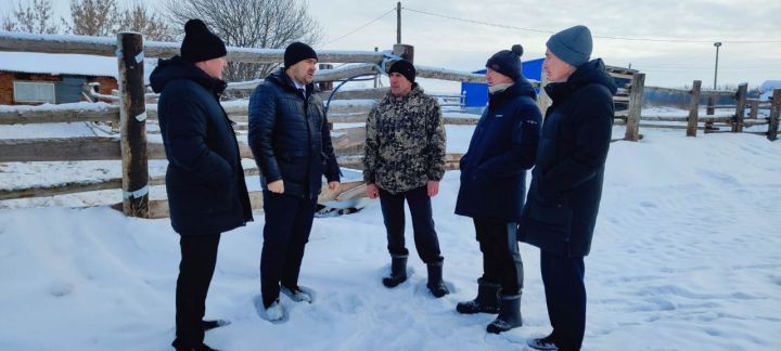 Иске Җөри авылында тырыш, уңган халык яши