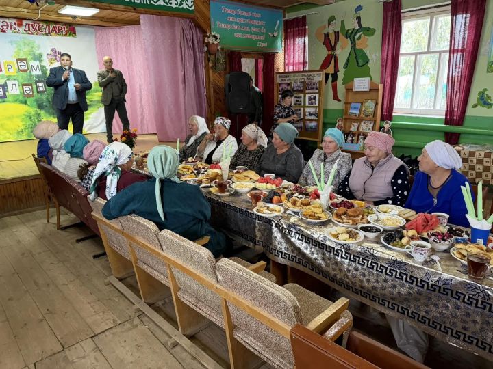 Урта Мишәдә дә өлкәннәрне хөрмәтләделәр