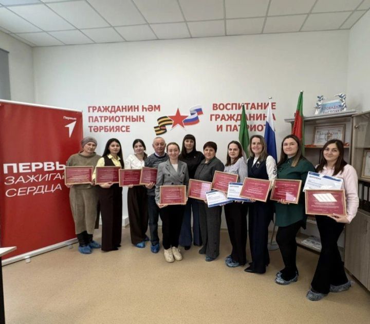 2 март - Россия Федерациясендә остазлар  көне