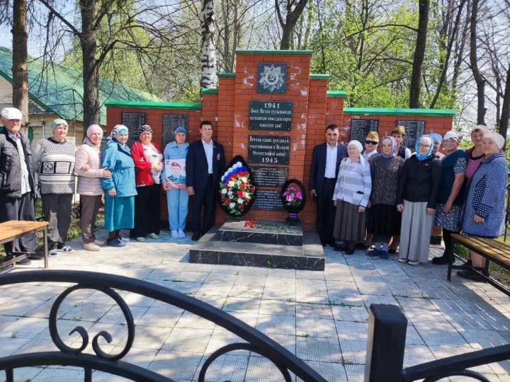 Олы Мишә авылында  батырларны искә алдылар
