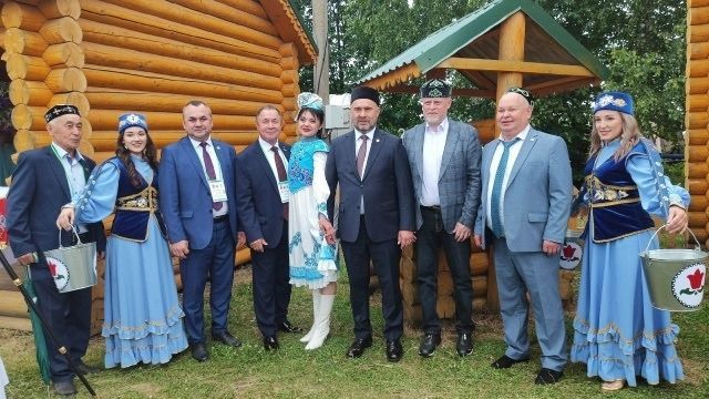 Барда җыены башланып китте