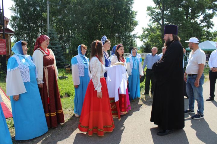 Карабаян авылында бәйрәм келәве узды